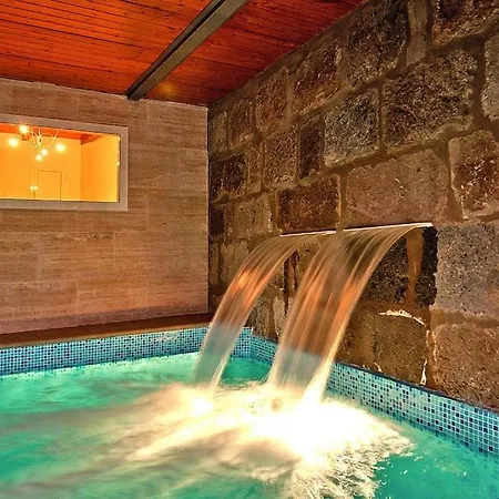 With Pool And Beautiful Architecture Инхенио